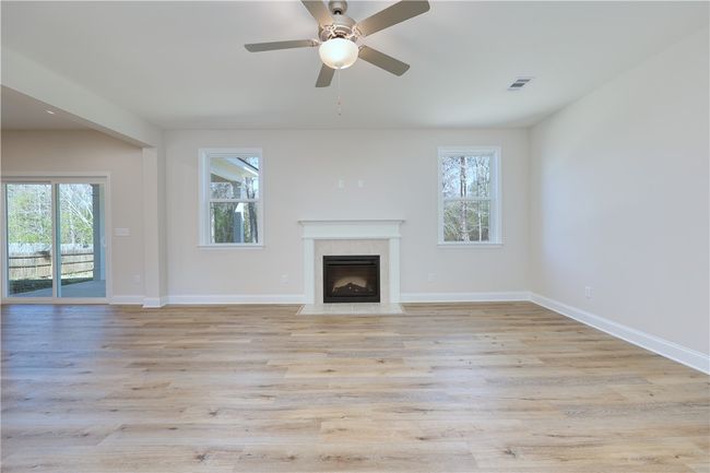 165 Meadowlark Dr, Home with 4 bedrooms, 3 bathrooms and null parking in SMITHS STATION AL | Image 25