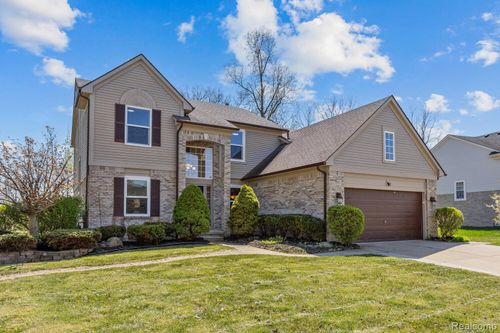 43529 S Timberview Dr, Van Buren Township, MI, 48111-3343 | Card Image