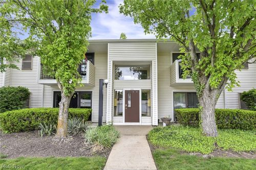 n10-2880 N Bay Dr, Westlake, OH, 44145-4476 | Card Image