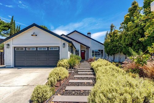 412 Arrowhead Court, Vallejo, CA, 94589 | Card Image