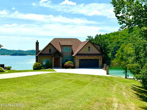 614 Watercrest Ln, Dandridge, TN, 37725-8204 | Card Image