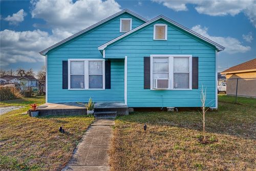 4509 Helen St, Corpus Christi, TX, 78415-1641 | Card Image