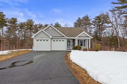 22 Whispering Oaks Road, Pelham, NH, 03076 | Card Image