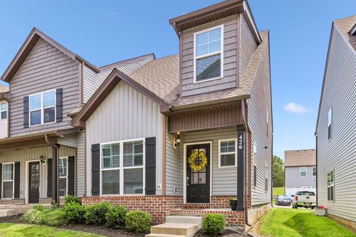 426 Rick Mccormick Dr, La Vergne, TN, 37086-1706 | Card Image