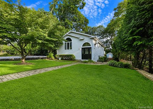 94 Newton Boulevard, Brookhaven, NY, 11779 | Card Image