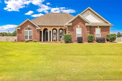 46 Jennifer Ln, Deatsville, AL, 36022-2694 | Card Image