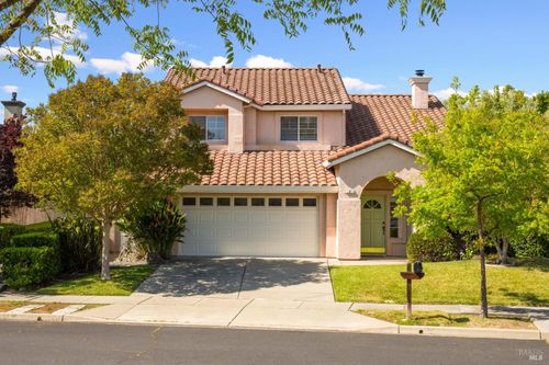 2 Chesapeake Court, Napa, CA, 94559 | Card Image