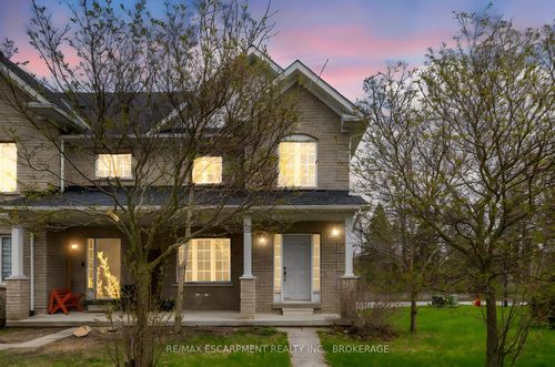 481 Jim Barber Court, Newmarket, ON, L3Y9E6 | Card Image