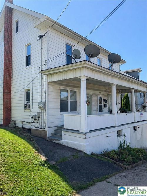 2-316 North St, Jim Thorpe, PA, 18229-1410 | Card Image