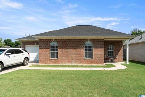 8627 Cedar Springs Cir, Leeds, AL, 35094-1366 | Card Image