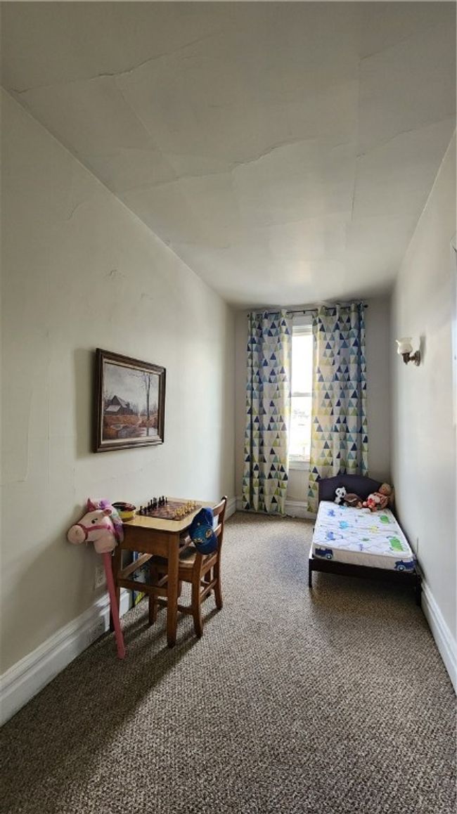 102 Sumner Ave, House other with 4 bedrooms, 2 bathrooms and 2 parking in Vandergrift PA | Image 15