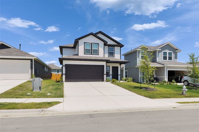 12305 Bulldogger Bnd, House other with 4 bedrooms, 3 bathrooms and 4 parking in Mustang Ridge TX | Image 31