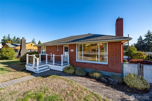 4911 Delaware Ave, Everett, WA, 98203-3325 | Card Image