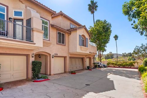 unit-g-11358 Via Rancho San Diego, El Cajon, CA, 92019-5205 | Card Image