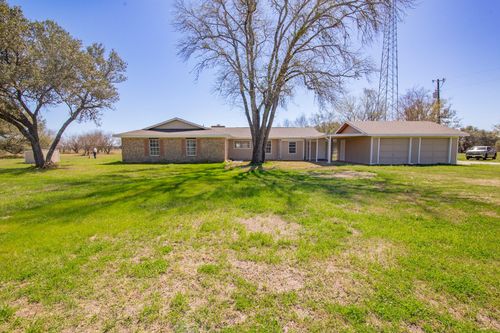 2631 Benbow Rd, Inez, TX, 77968-3324 | Card Image