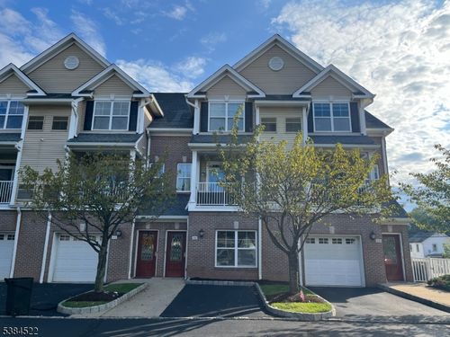 116 River Pl, Butler, NJ, 07405-1033 | Card Image