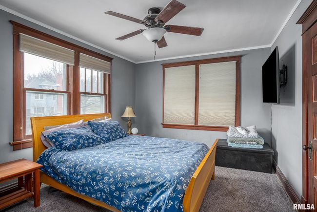 4510 9 Th Ave, House other with 3 bedrooms, 2 bathrooms and null parking in Rock Island IL | Image 8