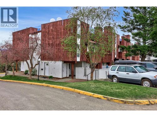 37-1435 Summit Drive, Kamloops, BC, V2E1S4 | Card Image