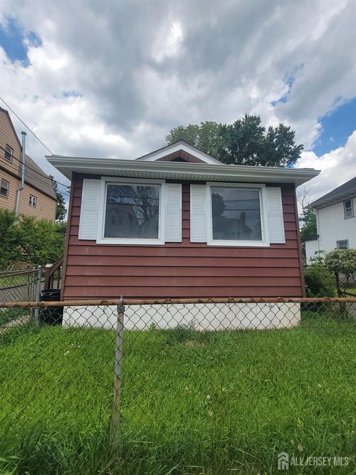 13 Lanark Ave, Newark, NJ, 07106-1021 | Card Image