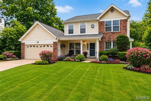 4 Iron Bridge Ct, O Fallon, MO, 63368-8120 | Card Image