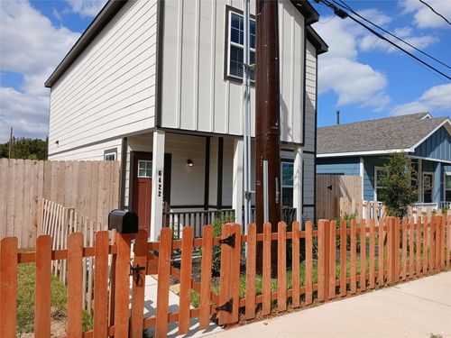 6422 Calhoun Rd, Houston, TX, 77021-4204 | Card Image