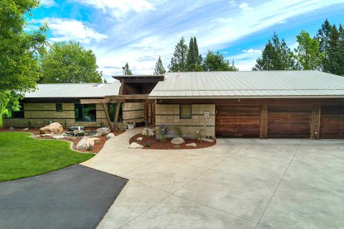 1616 E Whispering Springs Ln, Colbert, WA, 99005-9097 | Card Image