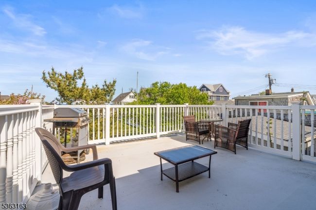 49 North Way, House other with 5 bedrooms, 2 bathrooms and null parking in Sea Bright NJ | Image 27