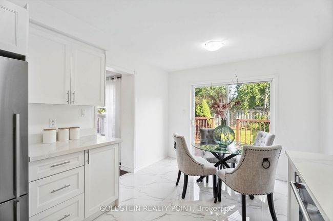 67 Hartrick Pl, House other with 4 bedrooms, 3 bathrooms and 3 parking in Whitby ON | Image 15