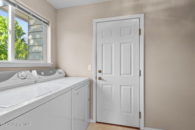 8393 N Cloverleaf Dr, House other with 4 bedrooms, 3 bathrooms and null parking in Hayden ID | Image 19