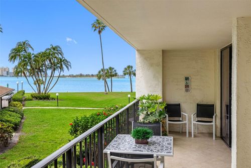 203-100 Oakmont Ln, BELLEAIR, FL, 33756-1956 | Card Image