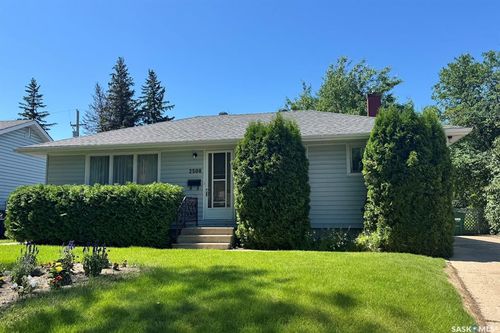 2508 Paul Cres, Saskatoon, SK, S7J2T6 | Card Image