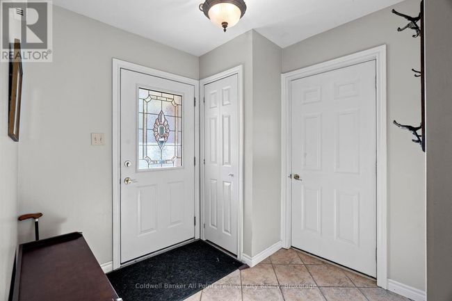 411 Warren St, House other with 2 bedrooms, 2 bathrooms and 3 parking in Goderich ON | Image 6