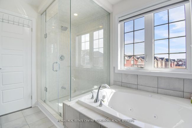 38 Rosewell Cres, House other with 8 bedrooms, 6 bathrooms and 4 parking in Georgetown ON | Image 21