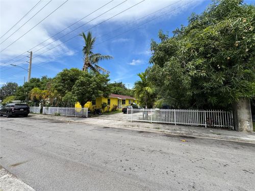 6951 Nw 5th Court, Miami, FL, 33150 | Card Image