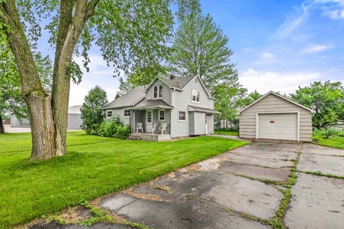 2244 Madison St, Stevens Point, WI, 54481-3834 | Card Image