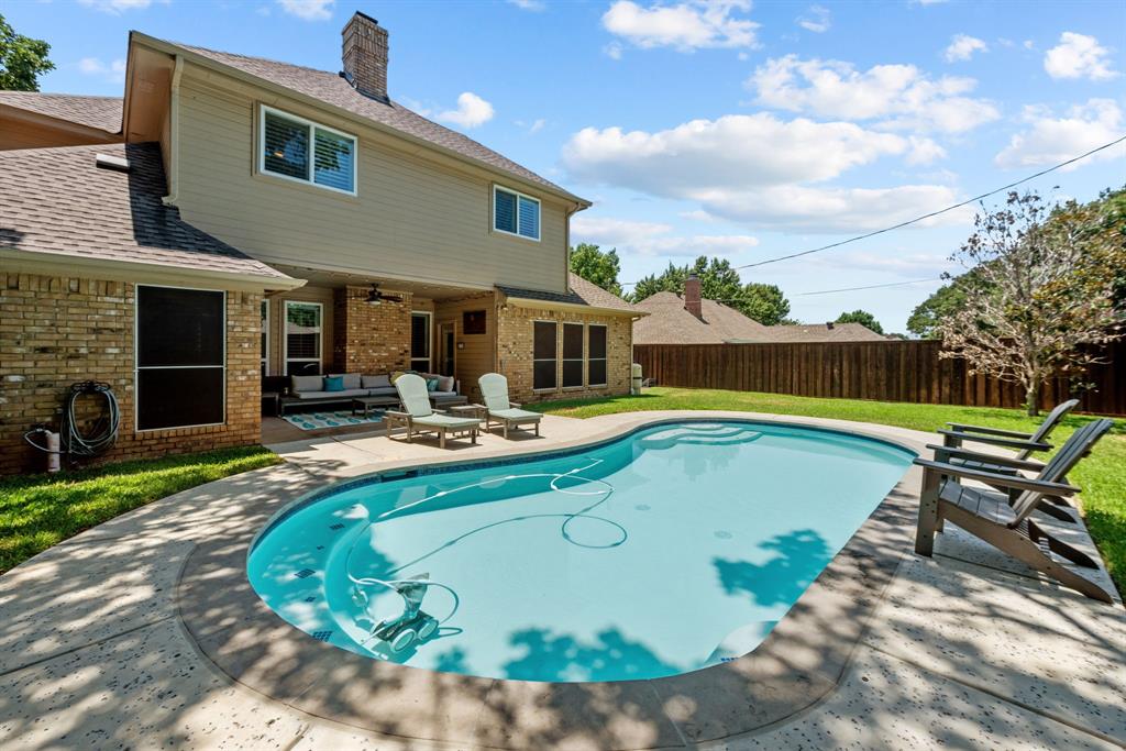 Tiverton Ct, Arlington, TX 76001