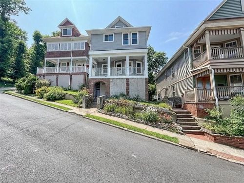 28 Pearl St, Staten Island, NY, 10304-2165 | Card Image