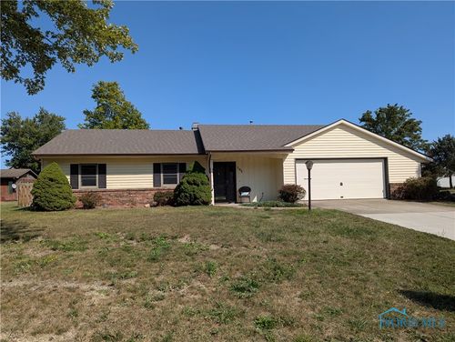 105 Rosewood Ct, Archbold, OH, 43502-9476 | Card Image