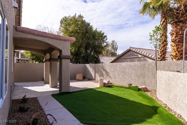 1100 Warm Canyon Way, House other with 3 bedrooms, 2 bathrooms and null parking in Las Vegas NV | Image 22