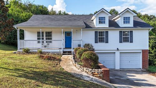 906 Clay Hill Dr, Soddy Daisy, TN, 37379-5302 | Card Image