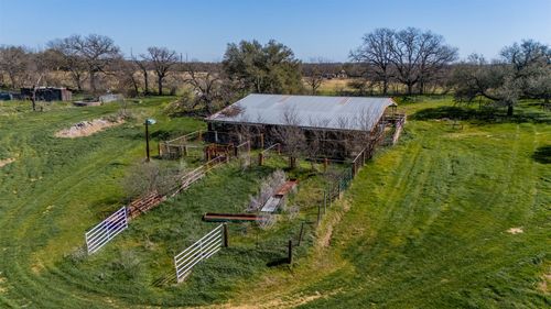 713 De La Cruz St, Weatherford, TX, 76085-2741 | Card Image