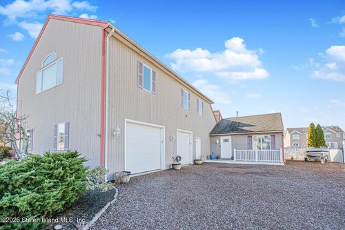 943 Jennifer Ln, Manahawkin, NJ, 08050-4238 | Card Image