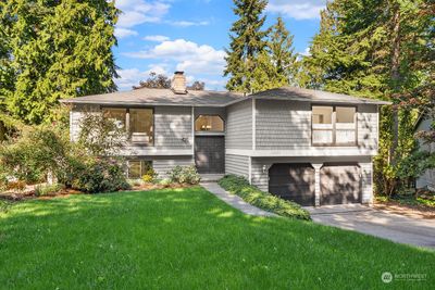 11824 Ne 103rd Place, House other with 4 bedrooms, 3 bathrooms and 2 parking in Kirkland WA | Image 2