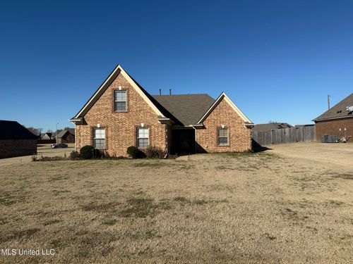 6396 Anna May Dr, Walls, MS, 38680-9210 | Card Image