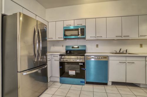 c3-75 Liberty Ave, Jersey City, NJ, 07306-5071 | Card Image