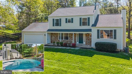 11715 Lariat Ln, Oakton, VA, 22124-2323 | Card Image