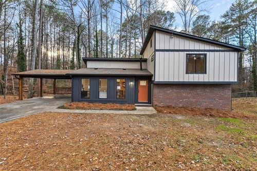 480 Pineburr Ln, Stone Mountain, GA, 30087-5518 | Card Image
