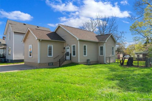 72 Gratiot Avenue, Mt Clemens, MI, 48043 | Card Image