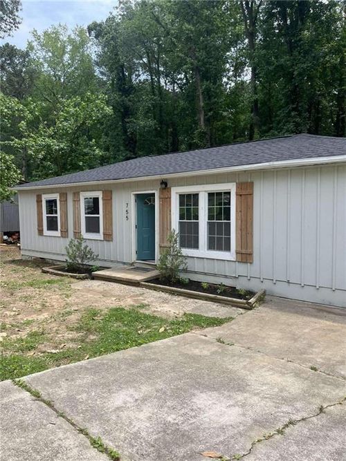 755 Cascade Dr, Forest Park, GA, 30297-1040 | Card Image