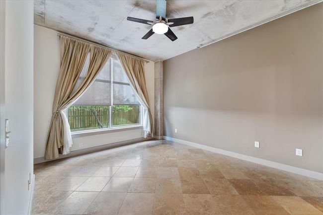 APT-104 - 1901 Post Oak Blvd, Condo with 1 bedrooms, 1 bathrooms and 1 parking in Houston TX | Image 15